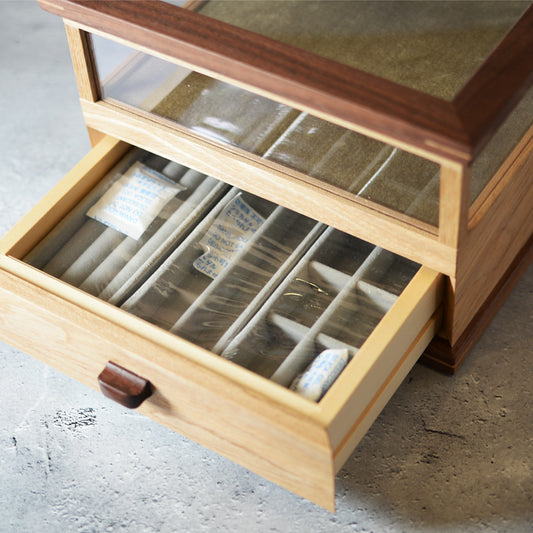 【新作】ジュエリーボックス 木製 ガラス 2段 引き出し付き 大容量 高級 無垢材 アクセサリーケース アクセサリーボックス 指輪 ネックレス 収納ケース 日本製 職人 手作り 一点もの ナチュラル おしゃれ インテリア プレゼント ギフト レディース 誕生日 記念日
