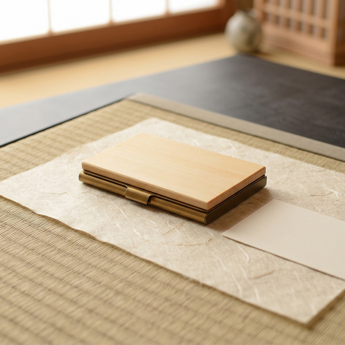 木か主役の一点もの 蝦夷檜 ヒノキ 名入れ 木製 名刺入れ【KIMAGURE】 オリジナル 手作り 世界に一つ