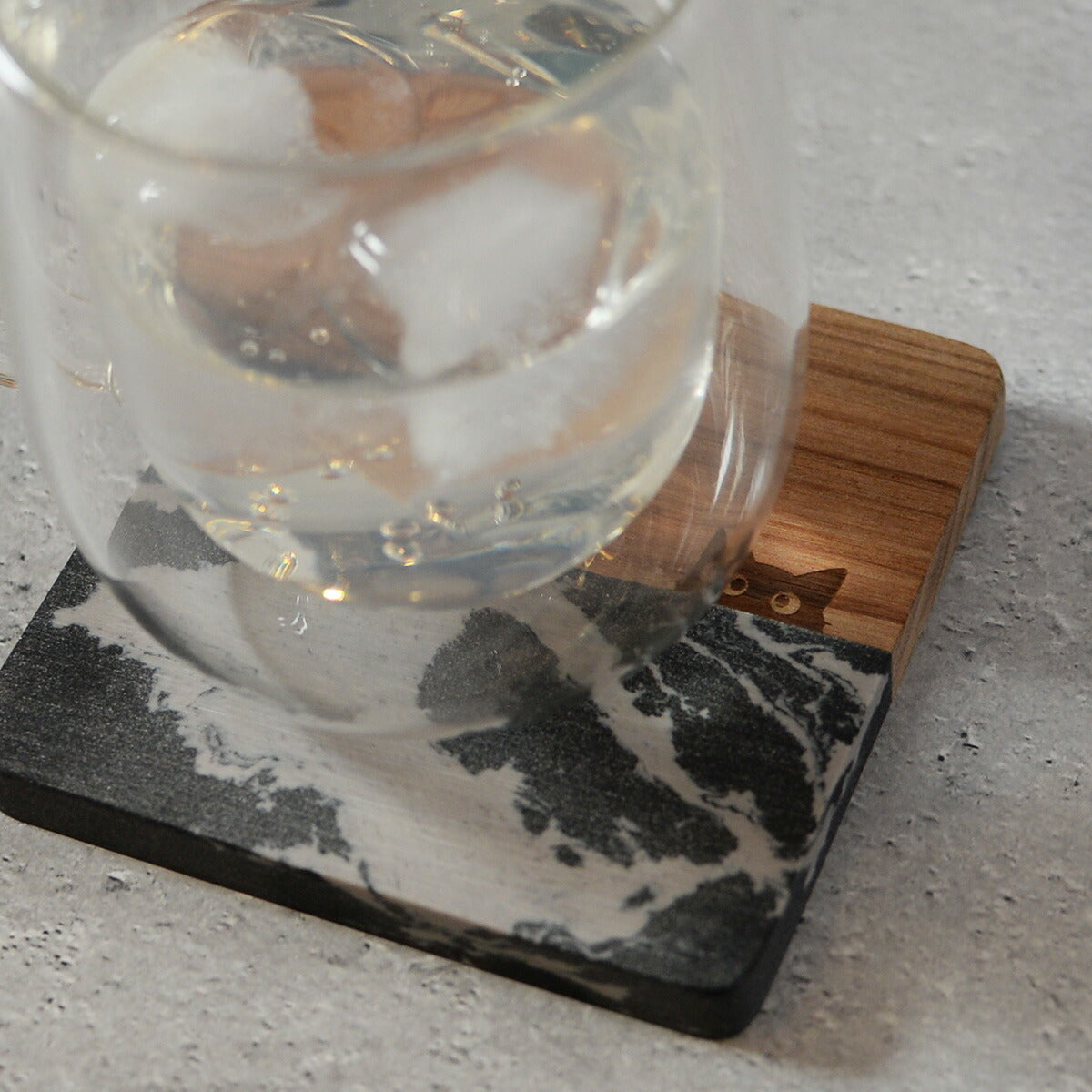 大理石と木のコースター1枚猫黒猫「木まぐれ(KIMAGURE)」スクエアおしゃれ木製雑貨ギフトプレゼントコップ置き木のコースター木製ウッド食器洋食器小物キッチン雑貨トレーカフェ風男性女性メンズレディース