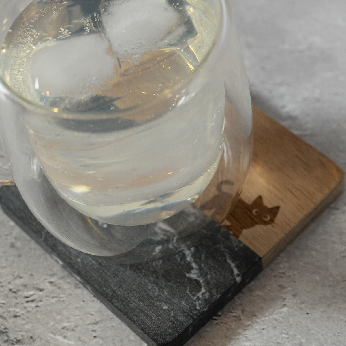 大理石と木のコースター1枚猫黒猫「木まぐれ(KIMAGURE)」スクエアおしゃれ木製雑貨ギフトプレゼントコップ置き木のコースター木製ウッド食器洋食器小物キッチン雑貨トレーカフェ風男性女性メンズレディース